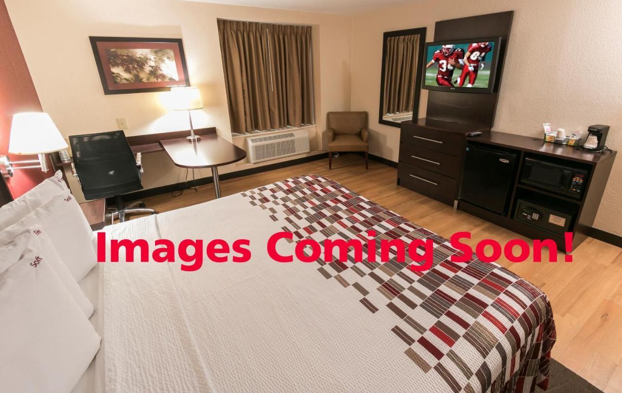 Red Roof Inn Pittsburgh - Mcknight Rd McCandless Township Экстерьер фото