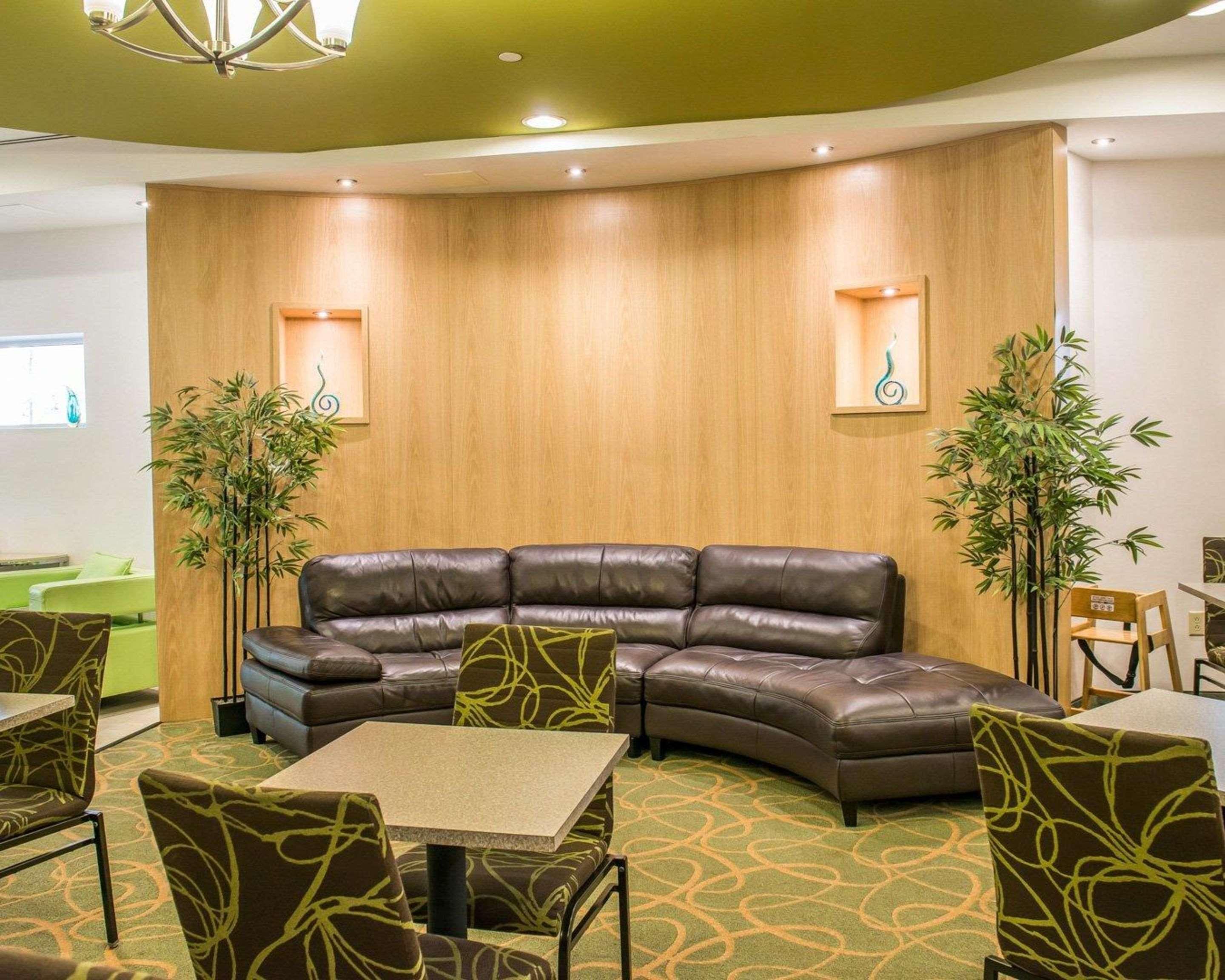 Red Roof Inn Pittsburgh - Mcknight Rd McCandless Township Экстерьер фото